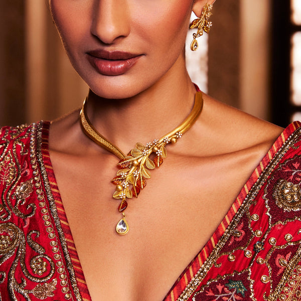 Gold Floral Vine Necklace Set